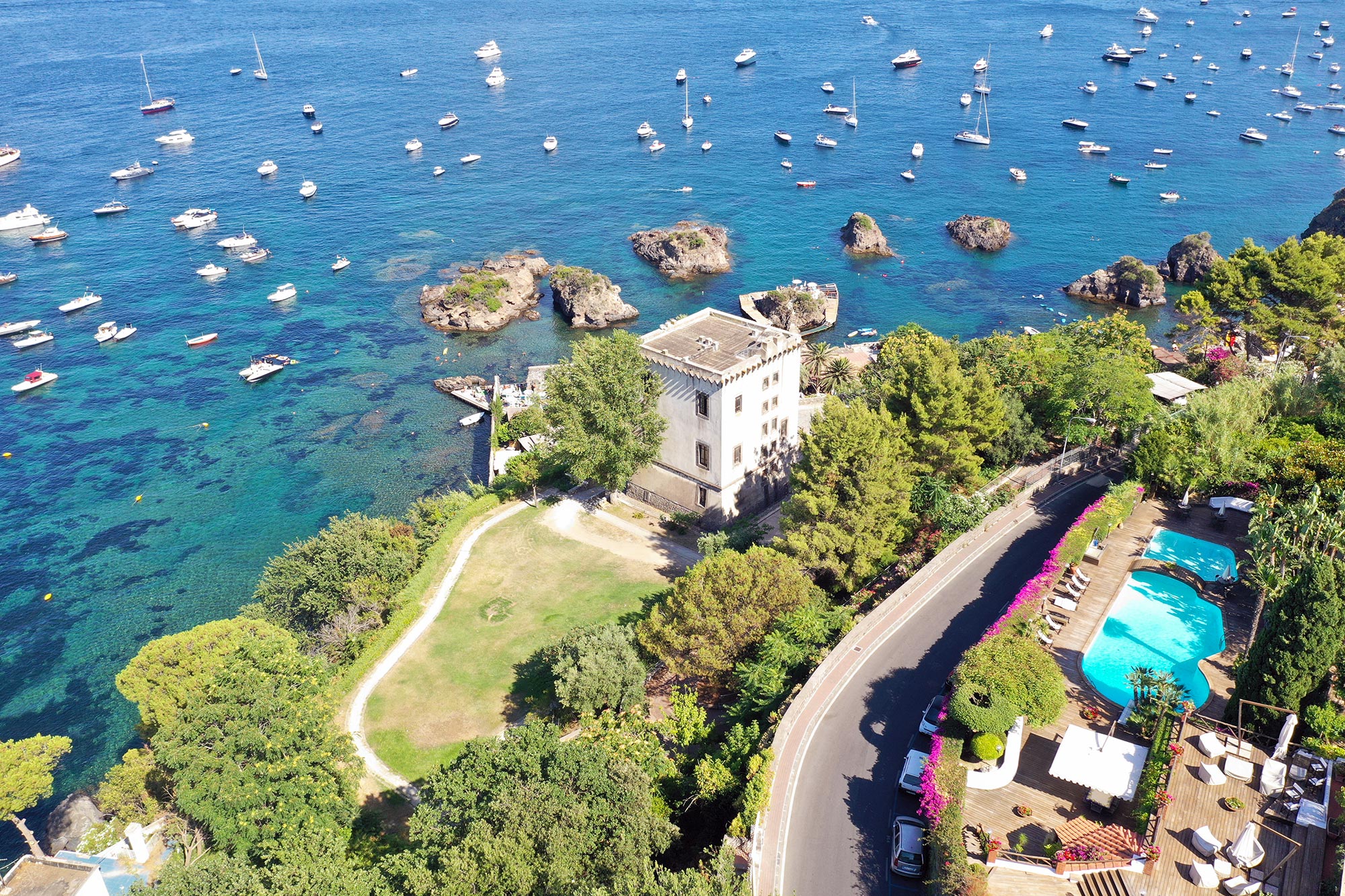 Giro dell'isola d'Ischia in BUS