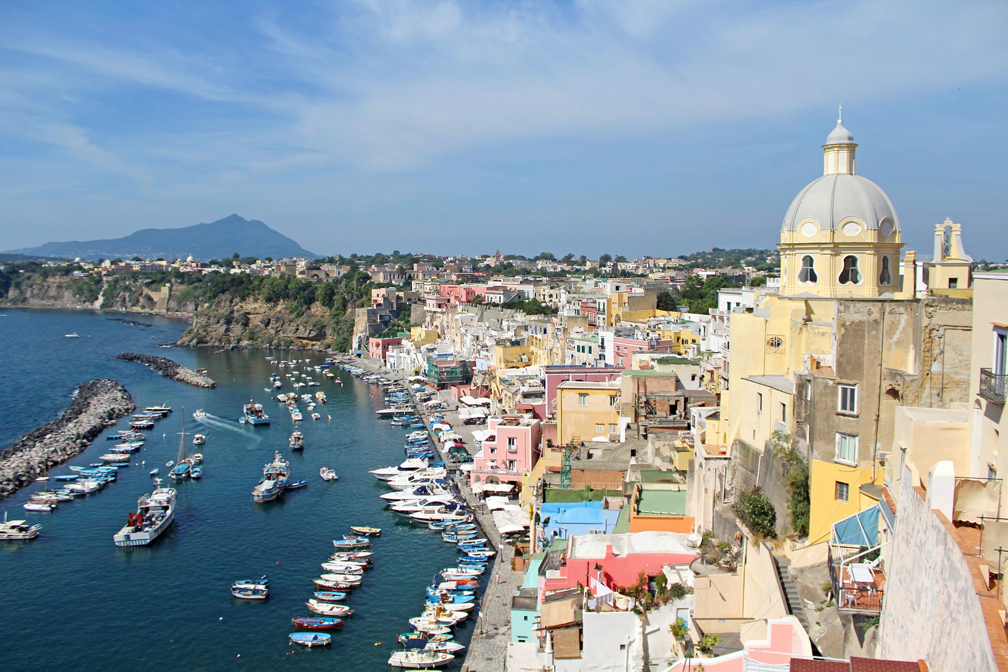 Giro dell'Isola di Procida in Barca